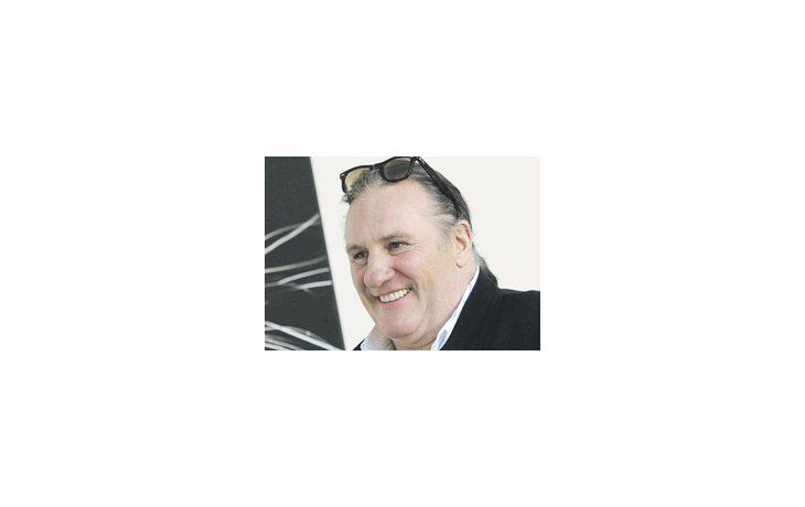 Gérard Depardieu, partidario de Sarkozy, interpretará en un film a Dominique Strauss-Kahn porque «no me gusta el tipo».
