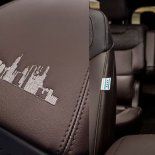 El particular vehículo del papa León XIV El particular vehículo del papa León XIV