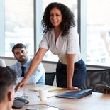 Hoy los candidatos buscan conocer la cultura real de la empresa y cómo trabajan sus futuros líderes y equipos. Hoy los candidatos buscan conocer la cultura real de la empresa y cómo trabajan sus futuros líderes y equipos.