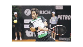 «Machi» González avanza con paso firme en Montevideo.