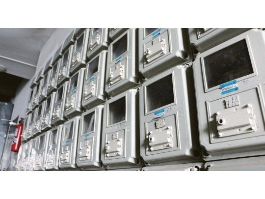 Primera marcha atrás del año en la suba de las tarifas de luz