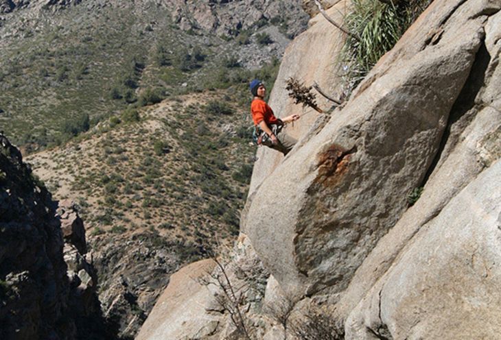 Climbing in the Maipo drawer in Chile. Climbing in the Maipo drawer in Chile.
