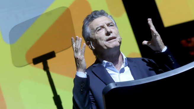 Tras confirmarse que LLA irá con su propia lista, Macri reunirá a su tropa para diagramar la estrategia electoral.