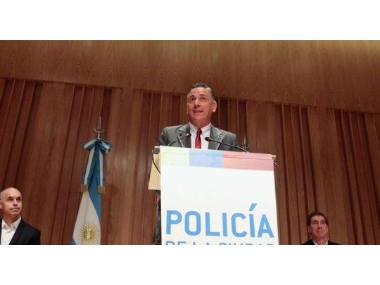 Potocar fue separado de su cargo a raíz de presuntos vínculos con una red de corrupción policial dedicada a recaudar ilegalmente dinero de los comerciantes de la zona de Núñez y Saavedra.