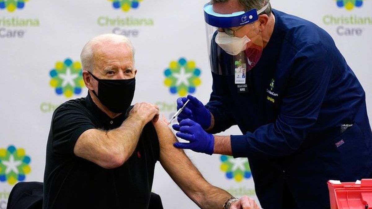 United States Postpones Punishment of Unvaccinated Workers Until Next Year