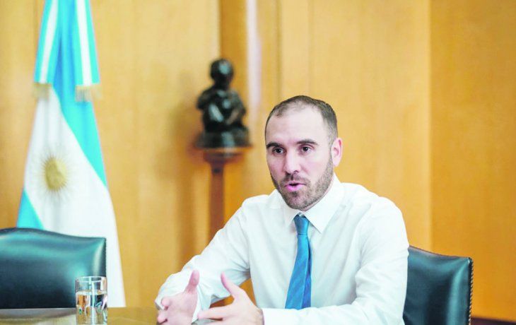 Guzmán: reservas serán parte de programa con FMI