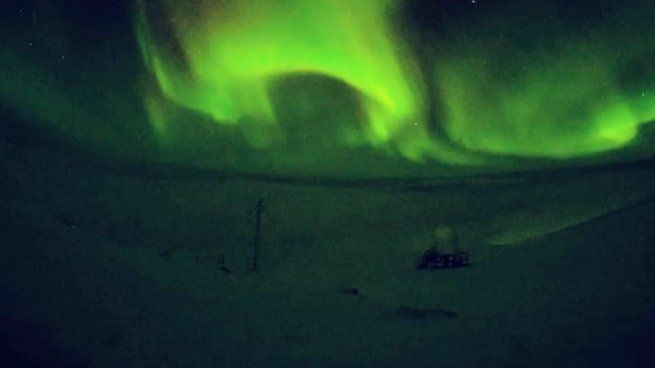 La actividad solar que las produce puede causar interrupciones en satélites esenciales para los sistemas terrestres