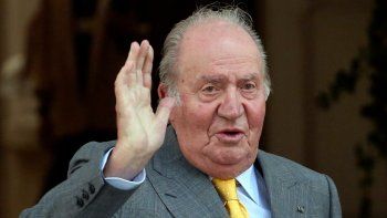 Existen varias sospechas de que la fortuna del rey emérito Juan Carlos proviene de turbias relaciones con las monarquías del Golfo.