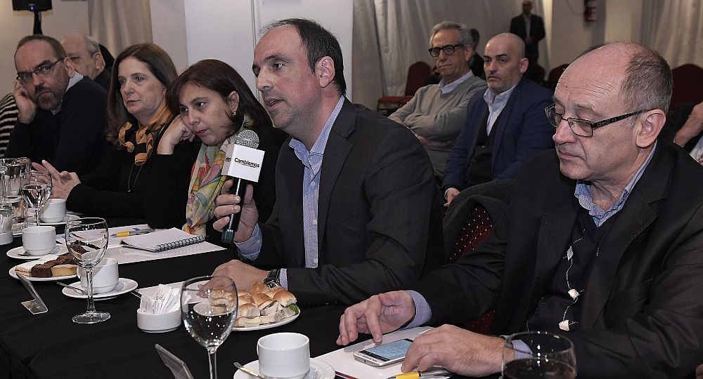 Candidatos oficialistas cerraron fila detrás de una campaña propositiva y sin confrontación (foto 1)