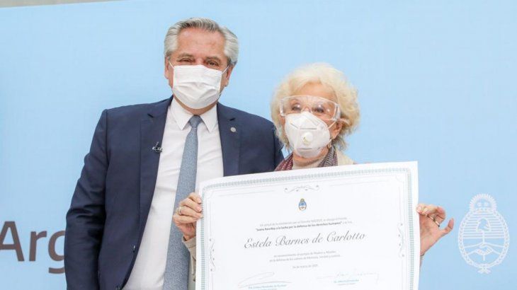 Alberto reafirmó que las Madres y Abuelas de Plaza de Mayo son un "modelo de conducta, de lucha y de compromiso"