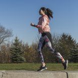 Es un ejercicio simple y accesible con enormes beneficios. Es un ejercicio simple y accesible con enormes beneficios.