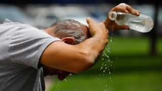 El SMN emitió alerta amarilla por calor extremo y vientos intensos en varias regiones del país. El SMN emitió alerta amarilla por calor extremo y vientos intensos en varias regiones del país.