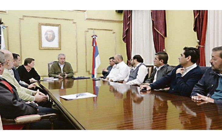 gestión. El mandatario encabezó la negociación con las distribuidoras locales para asegurar el precio de la garrafa de gas en toda la provincia.