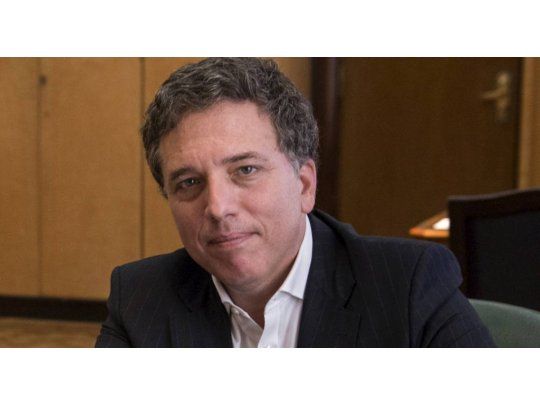 Con Dujovne a la cabeza, desembarcó en Davos comitiva argentina en busca de inversión