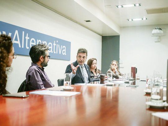Esperando. Sergio Massa recibió ayer a científicos e investigadores del Conicet y de diversas agencias de investigación.