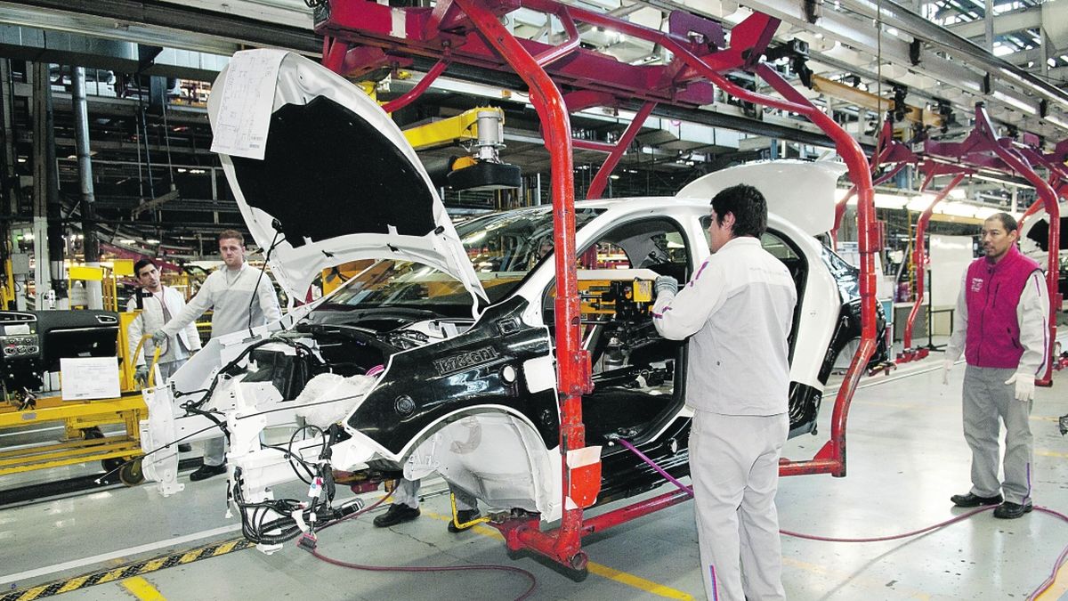 Auto parts manufacturers reject harsh criticism from José Luis Espert who asked to close factories