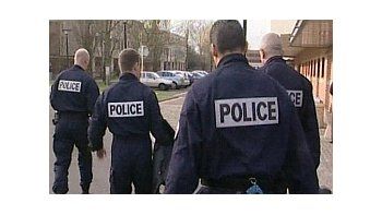 Por alarma de atentados inminentes, se reforzó la seguridad policial en las calles parisinas
