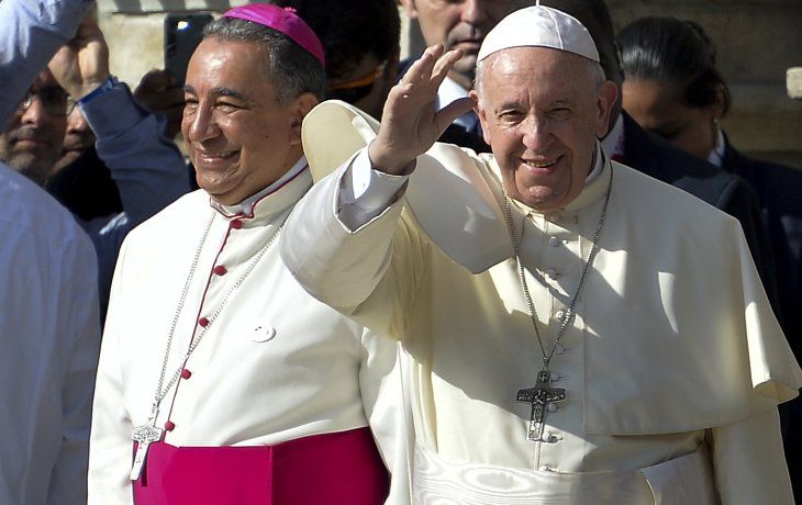 papa francisco abrio cumbre antiabusos: escuchemos el grito de los que piden justicia