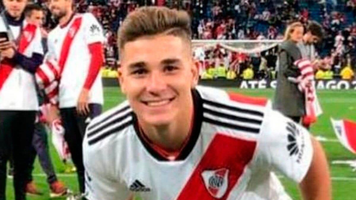 Julián Alvarez, closer to going to Barcelona: the Catalan club sent emissaries to the country