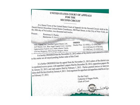 Copy de la resolución de ayer de la Cámara de Apelaciones de EE.UU. que dispuso marcha atrás para el fallo de Griesa a favor de los fondos buitre.