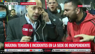 Periodista de C5N, sobre agresión de hinchas de Independiente: Nos zamarreaban