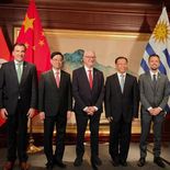 Uruguay busca posicionarse en regiones clave del crecimiento global. Uruguay busca posicionarse en regiones clave del crecimiento global.