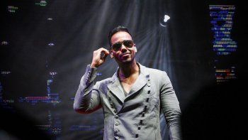 Romeo Santos.