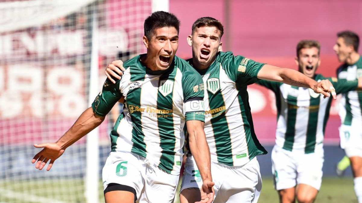 Banfield, with a poor performance, fell to La Calera de Chile