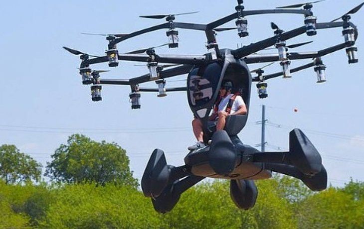 El auto volador que presentó la Fuerza Aérea de EEUU.