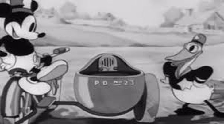 En Estados Unidos se estrena la primera película de Donald Duck (Pato Donald) en 1934. En Estados Unidos se estrena la primera película de Donald Duck (Pato Donald) en 1934.