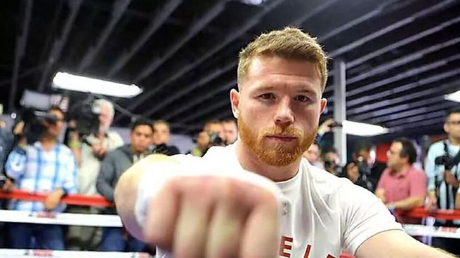 Terraza para 200 personas, salón exclusivo de póker y colección de arte: así es la mansión de Canelo Álvarez en Guadalajara