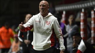 Daniel Oldrá dejó de ser el técnico de Instituto de Córdoba.