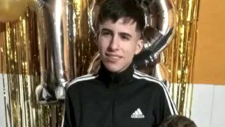 La adolescente de 16 años es investigada por la muerte de su pareja.