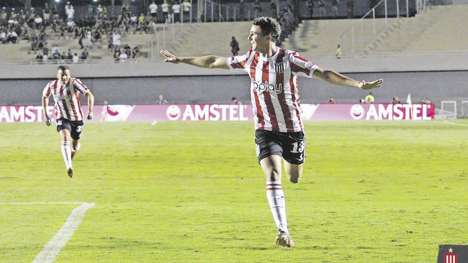 golazo.  El que anotó Benedetti con un zurdazo cruzado para el 1-0.
