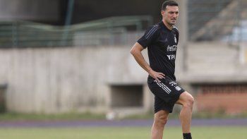 Lionel Scaloni busca confirmar el equipo de Argentina para enfrentar a Bolivia por las Eliminatorias Sudamericanas.