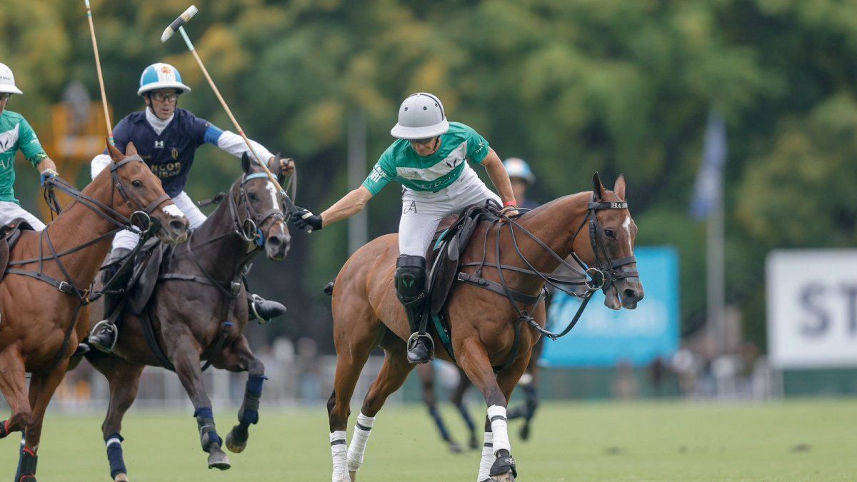In an unforgettable final La Natividad won its second Triple Crown