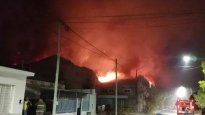 Un hombre provocó un incendio en su casa para matar a su hijo en Neuquén.