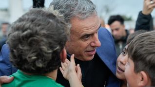 ANEP aceptó la donación de la camioneta de Yamandú Orsi. ANEP aceptó la donación de la camioneta de Yamandú Orsi.