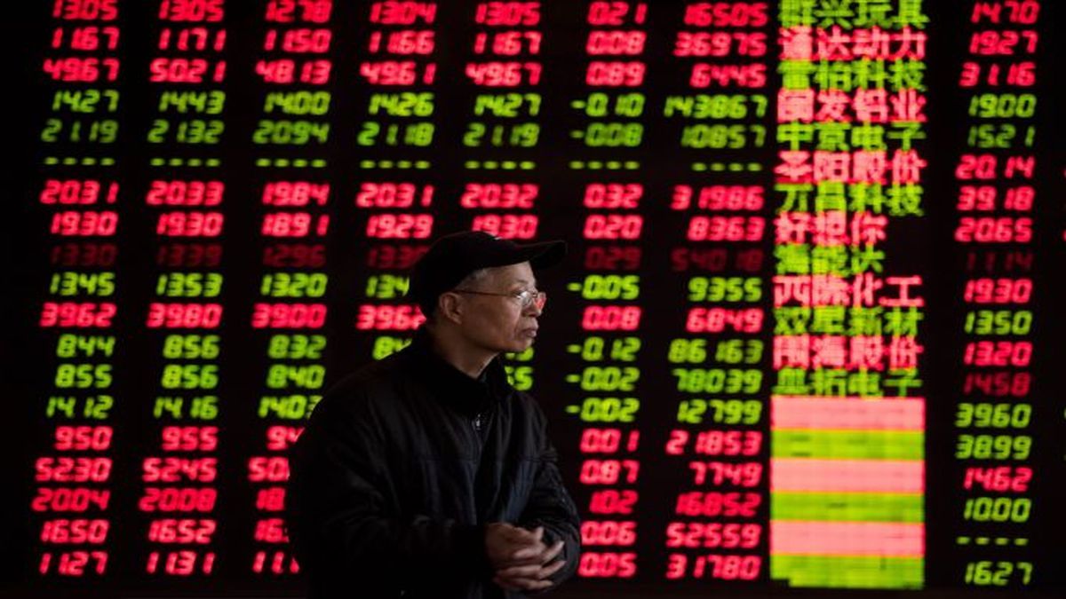 Historic decline in Chinese stocks after Xi Jinping was recognized as head of government Historic decline in Chinese stocks after Xi Jinping was recognized as head of government