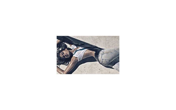 Eva Mendes, la cara de la nueva colección de Calvin Klein