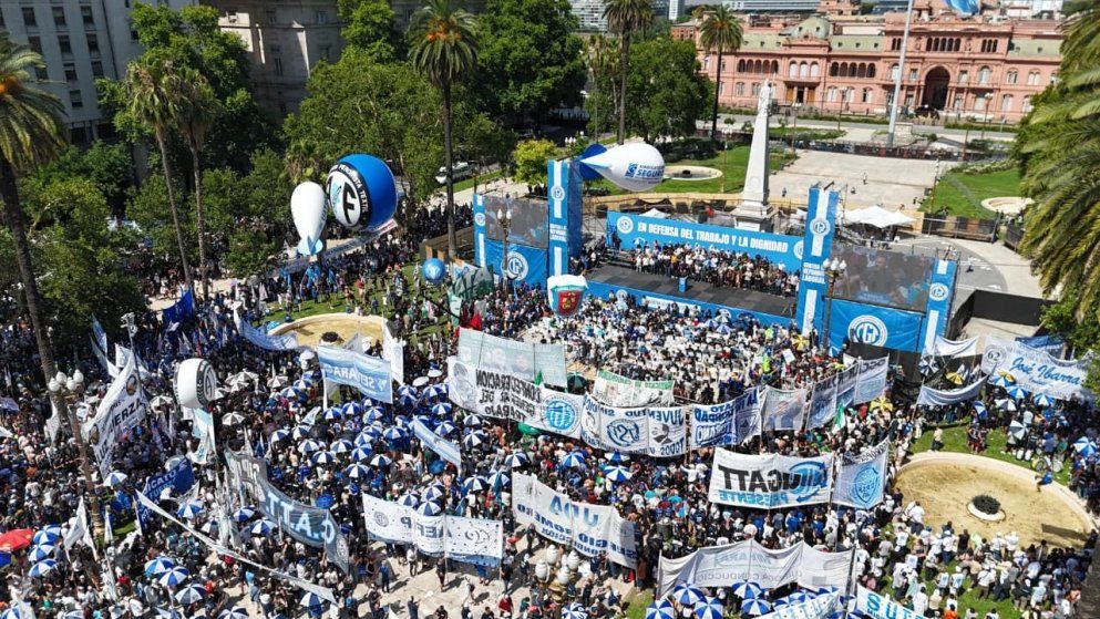 La CGT mostró músculo para rechazar la reforma laboral.