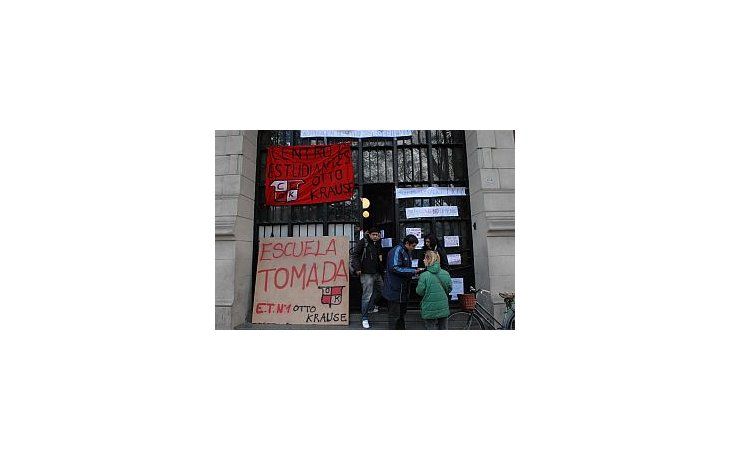 Como en decenas de colegios sedundarios, los alumnos del Otto Krause se reuirán para definir si inician las tomas contra las reformas curriculares.