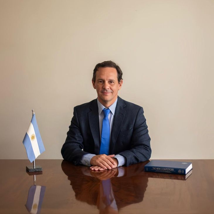 Spotorno ve bases para la estabilidad: por qu&eacute; la econom&iacute;a podr&iacute;a ordenarse en el mediano plazo