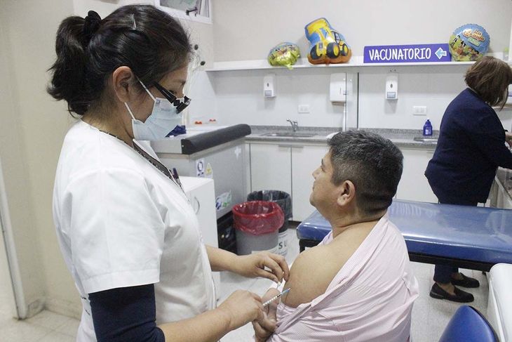 De momento, la vacunación contra el dengue se realiza en el NOA y el NEA, donde la enfermedad es endémica.