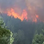 Alerta por focos de incendio en Epuyén, El Bolsón y otros puntos. Alerta por focos de incendio en Epuyén, El Bolsón y otros puntos.