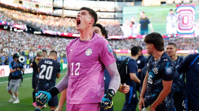 El héroe de Paraguay tuvo un comienzo bastante difícil en el fútbol.