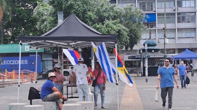 El movimiento en las calles en la previa del balotaje 2024 es menor al observado en la primera vuelta.