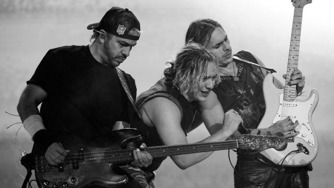 Airbag dio su primer show en River con entradas agotadas.