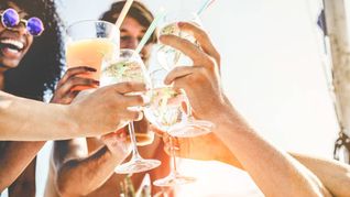 esta ginebra mexicana es perfecta en calidad y sabor, cuesta menos de $500 en walmart y profeco la recomienda esta ginebra mexicana es perfecta en calidad y sabor, cuesta menos de $500 en walmart y profeco la recomienda