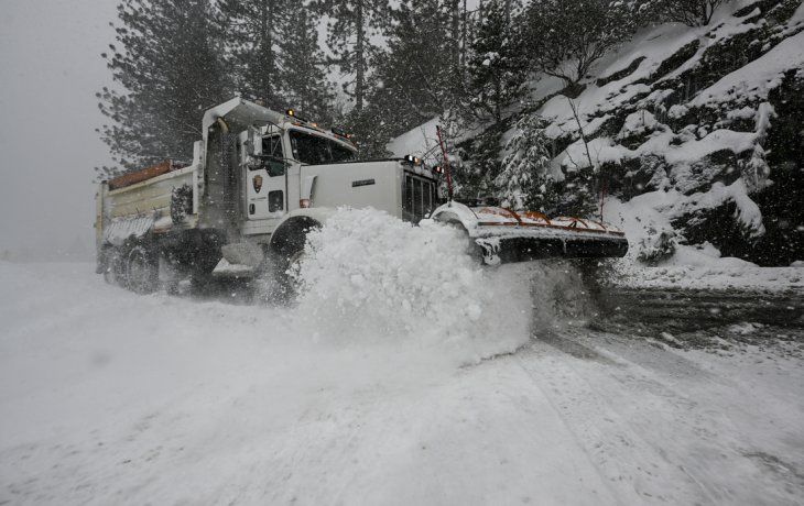 Rige el alerta en Estados Unidos por nevadas e inundaciones